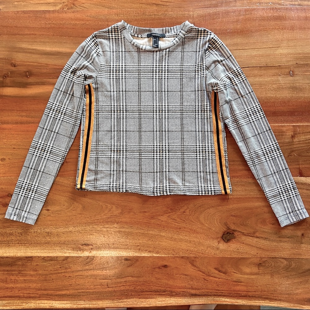 F21 Plaid long sleeve crop top shirt S